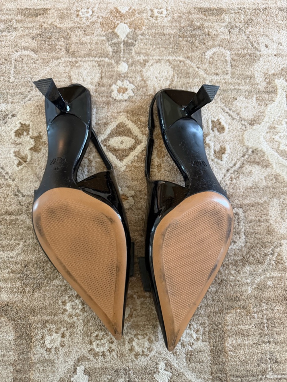 Zara Black Patent Pointed Slingback Heels - Picture 4 of 5